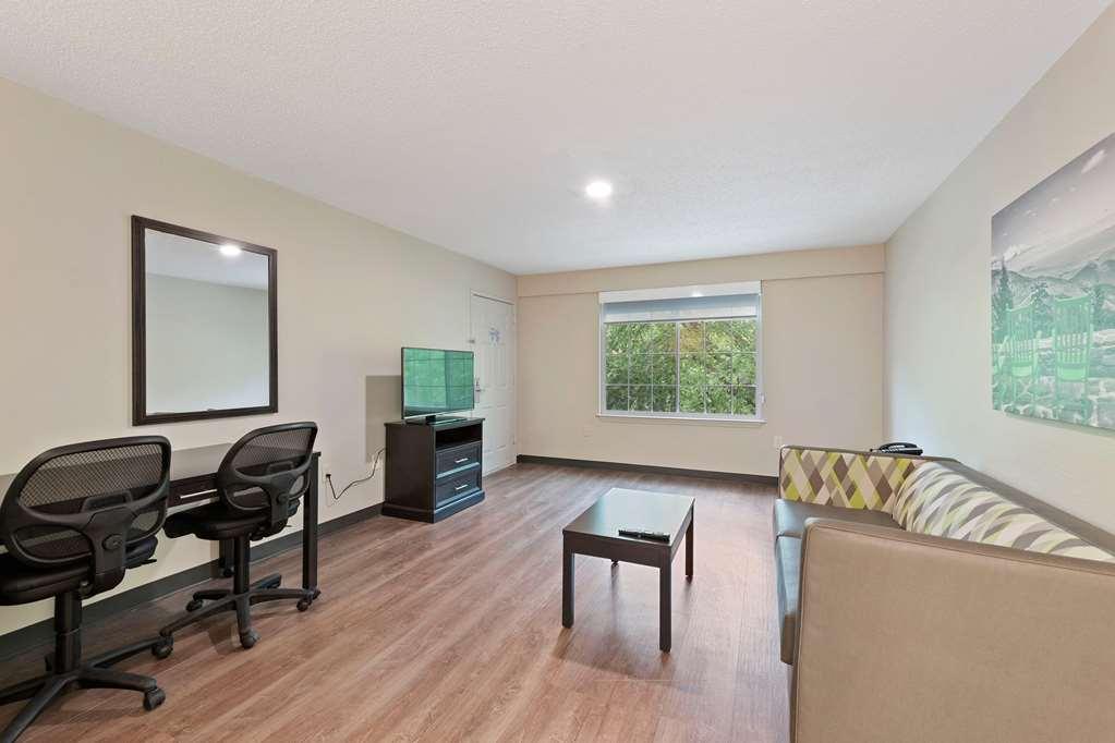 Extended Stay America Select Suites - Charlotte - Airport Стая снимка