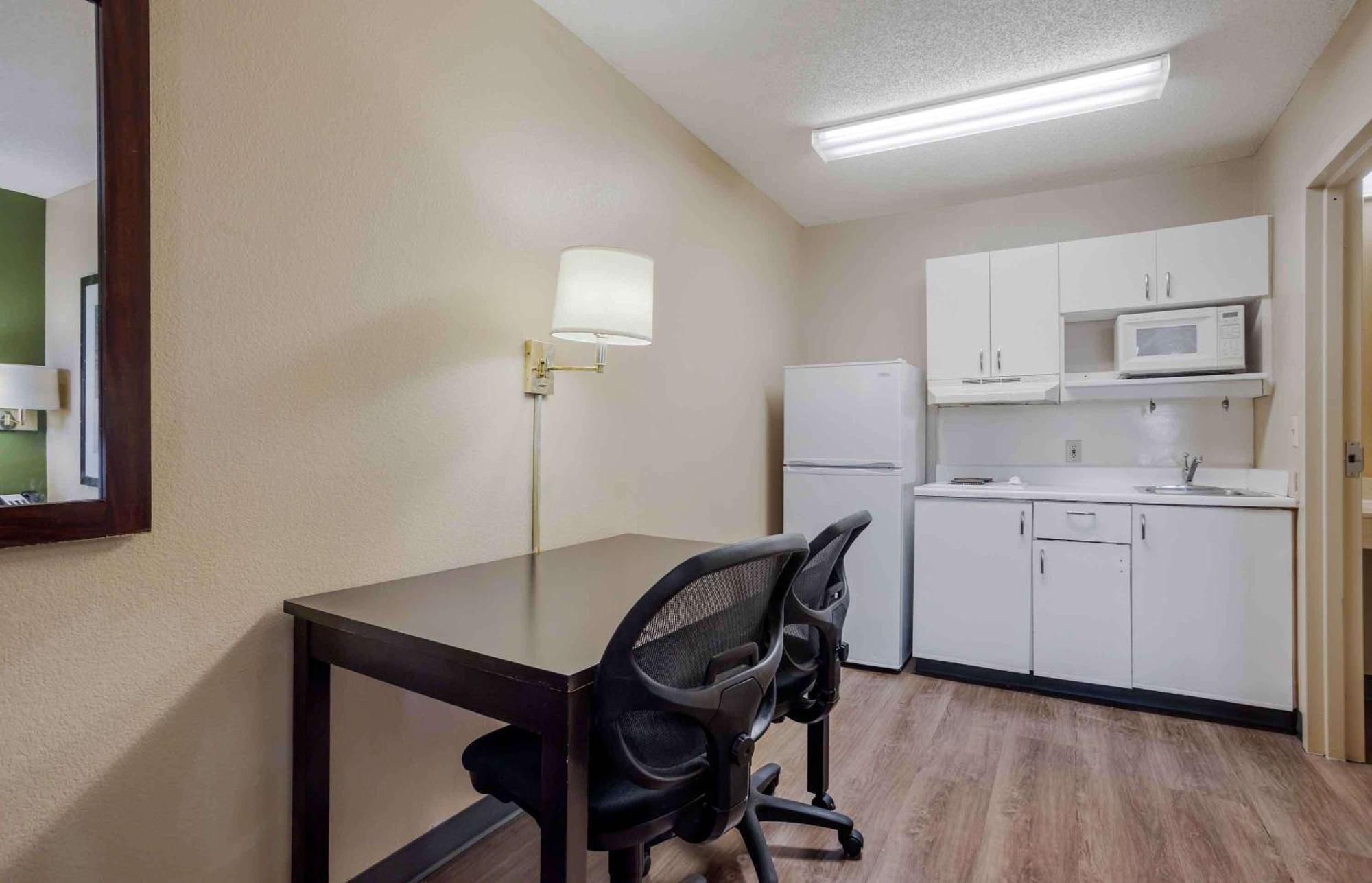Extended Stay America Select Suites - Charlotte - Airport Екстериор снимка