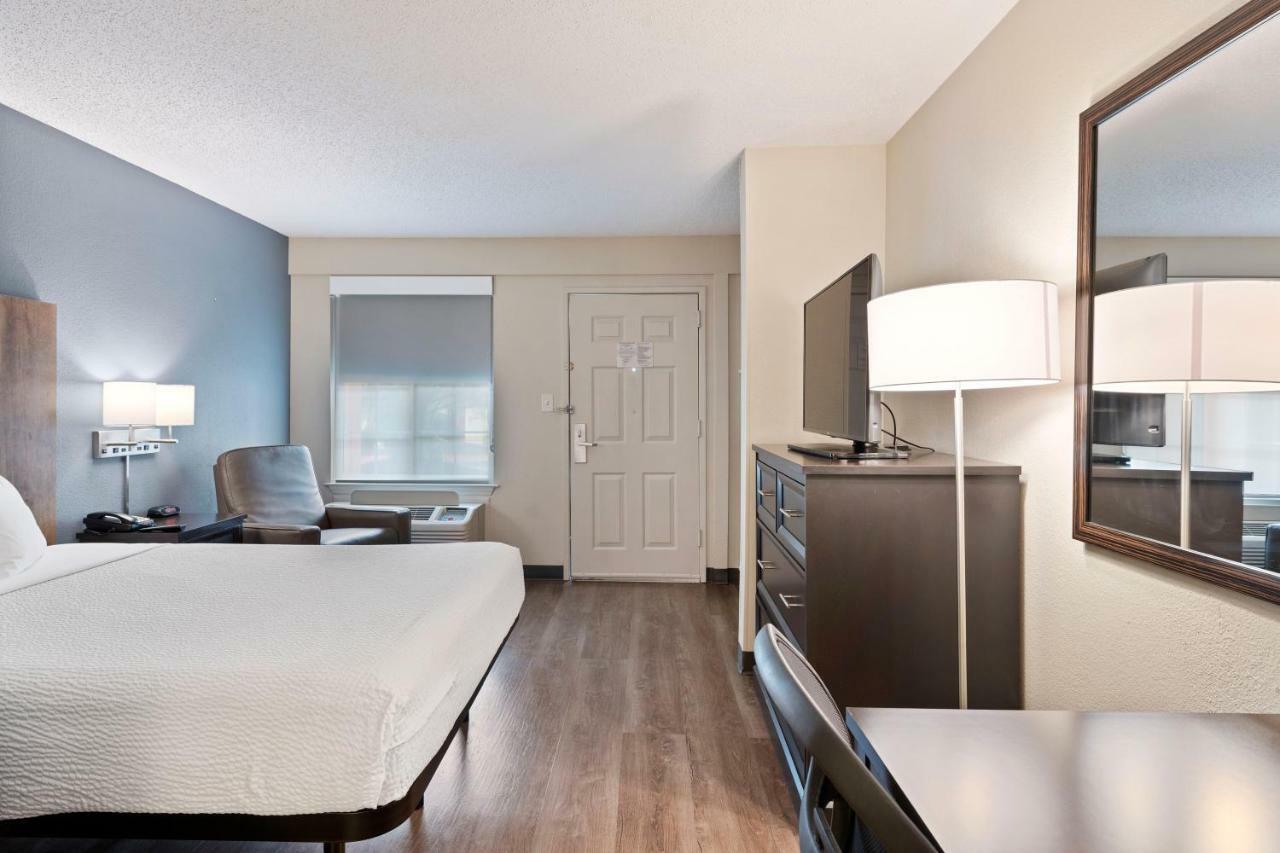 Extended Stay America Select Suites - Charlotte - Airport Екстериор снимка