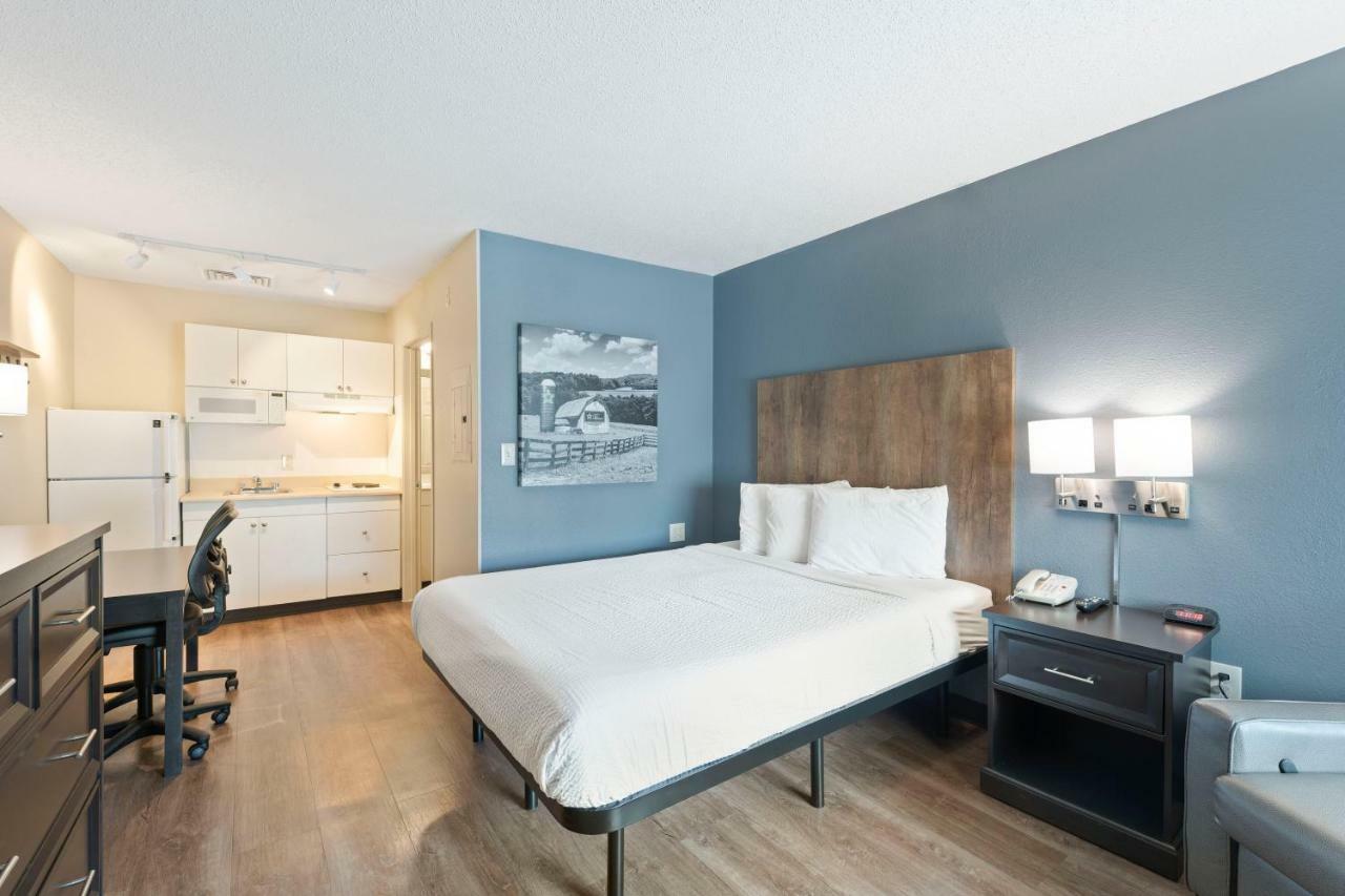 Extended Stay America Select Suites - Charlotte - Airport Екстериор снимка